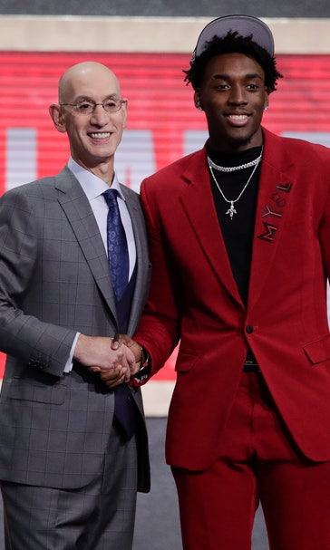 Trail Blazers select Nassir Little with 25th pick